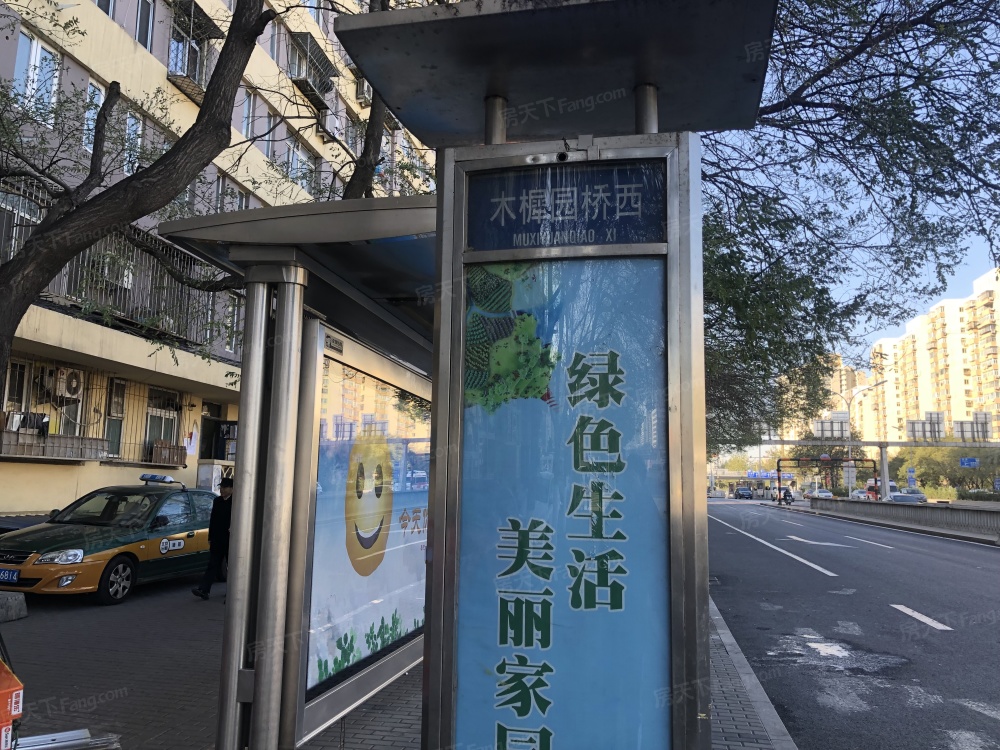 小区相关图