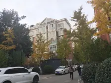 万达商圈绿都城多层复式3房视野好,