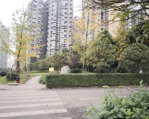 锦江帆影4室2厅南