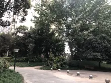 轻轨房业主诚意出售性价比超高