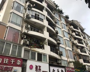 名人苑 3室3厅 北