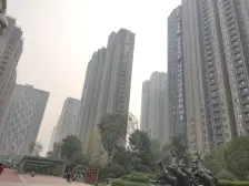 三环内地铁口三房好楼层不临高架