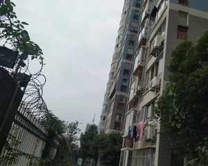 南湖锦苑 1室2厅 西南