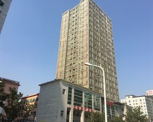 曼哈顿新贵4室2厅南