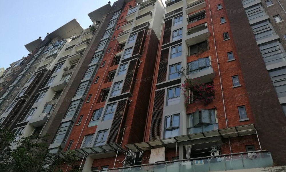 49平2居 东南向精装修 看房约我,深圳南山蛇口花园城三期二手房 两室