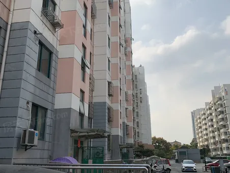 百草苑2室2厅2卫精装修 南北通透 交通便利 拎包入住明厨明卫