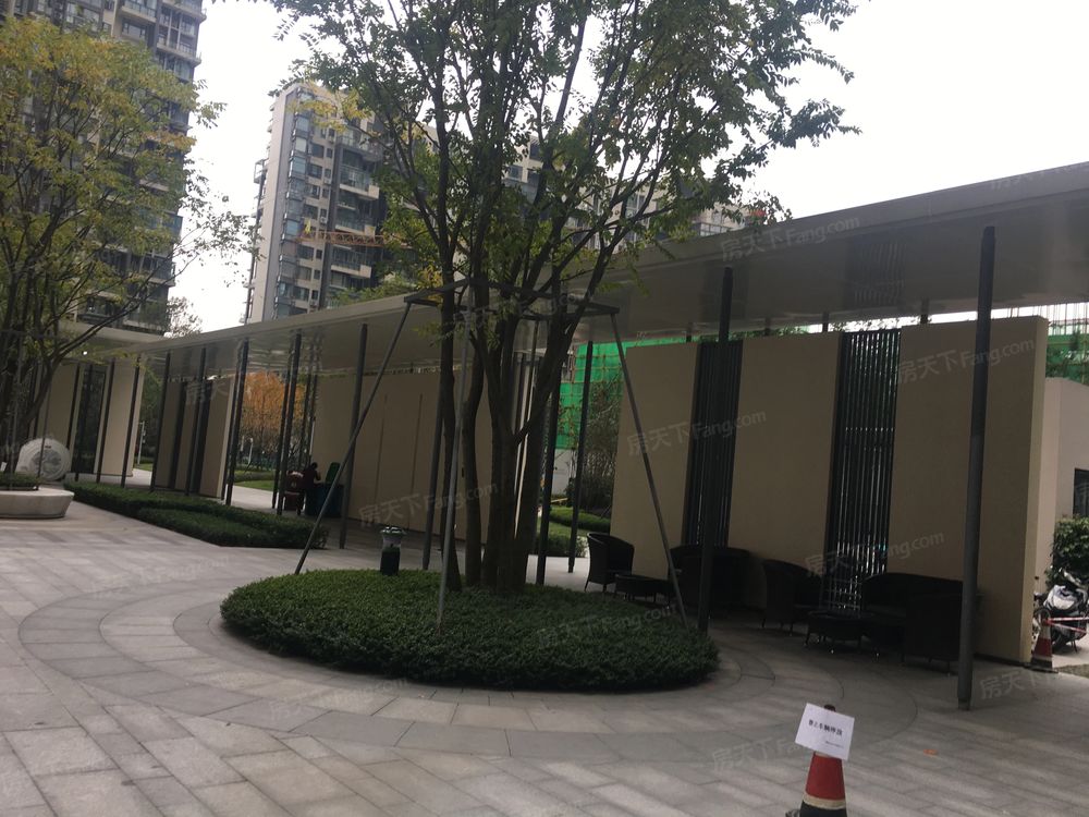 小区相关图