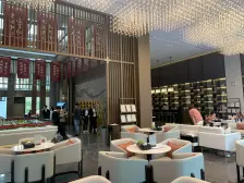 龙湖次新小区 四房 房东诚心出售