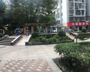 上行锦绣2室2厅南