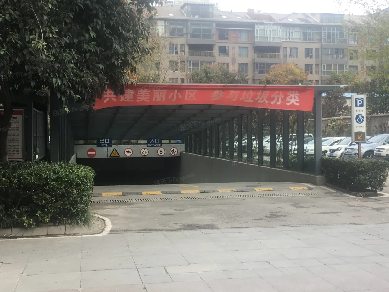  !doctype html>  html>  head>      title> /title>      meta h