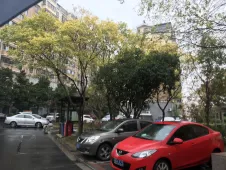 格林花园3楼321,每月2500精装修