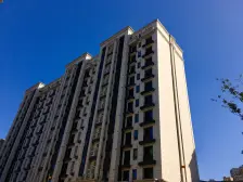 中山公园蕞新小区 更好楼层南北通两室两厅两卫有车位