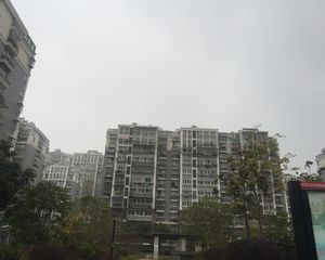 新华北苑3室1厅南
