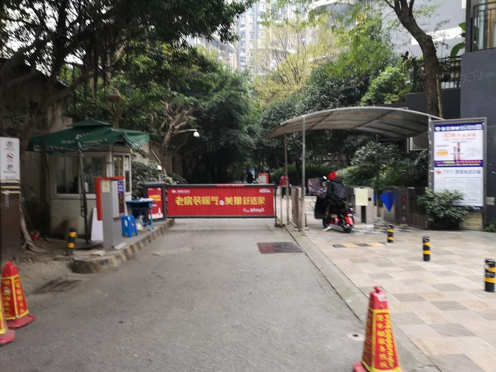 小区相关图