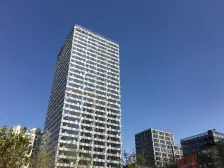 地铁旁120㎡精装配家具,特价1.99元/㎡/天,押1付3