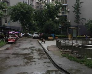 六号花园3室1厅东