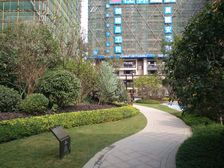 兴进?漓江锦府4-2-1-2138.00m2131万