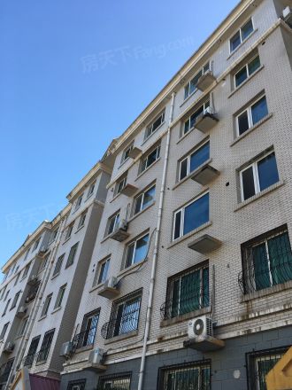 世家花园实景图