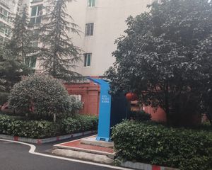 锦泰广场,正地铁口,近城铁,成熟小区,交通便利