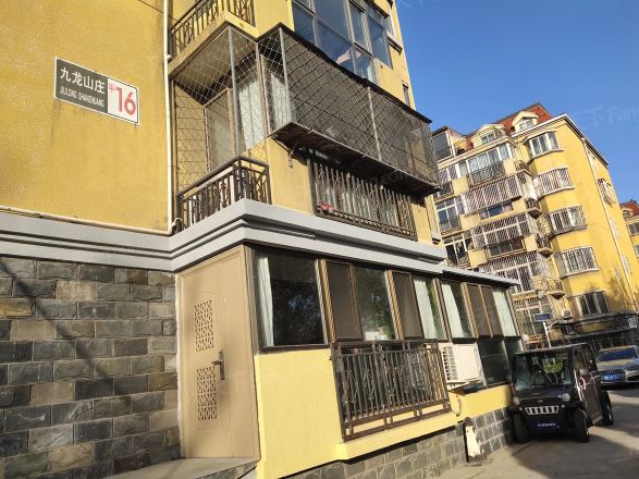 九龙山庄南区商住楼实景图