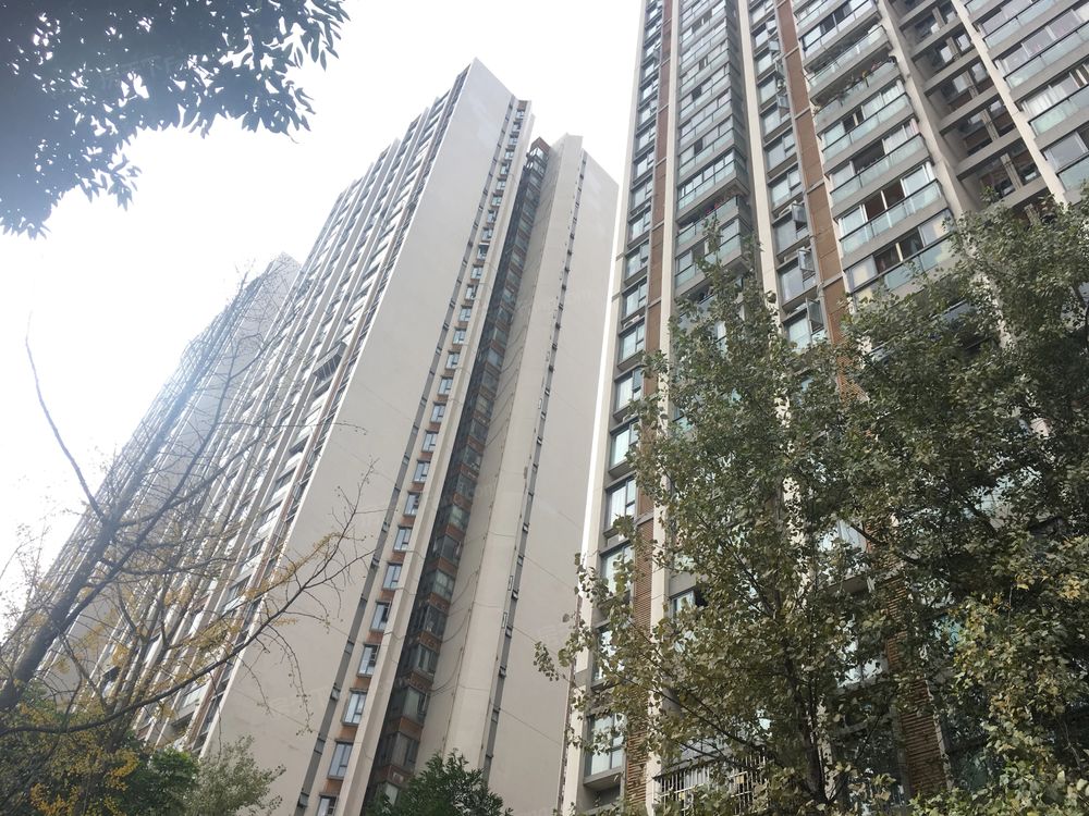 小区相关图