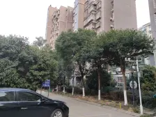 红原星城 南北通透,采光好 装修好,环镜优美 周边匹套完善,,出行方便