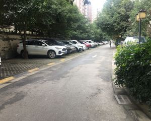上行锦绣3室2厅东南