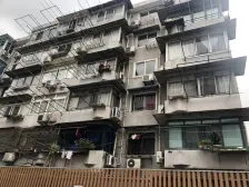 淞滨路803弄 次顶楼 近地铁 五年满 全明户型 价格便宜