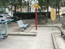 新上好房,全新装修,可拎包入住,诚意出售,看房方便