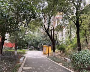 高鑫麓城地铁口大四房视野开阔采光通透