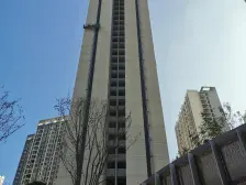 时代天街旁次新大平层 业主诚心出售 户型方正通透