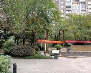 鸿阁一号 2室1厅 南