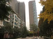 双地铁,大两房,精装修,家具家电齐全,配套好。