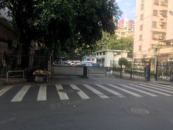 季华花园一期实景图