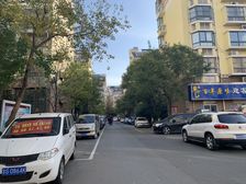 九龙城市乐园东区 2室1厅 南