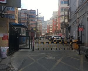 王城公园,1楼养老房,万达广场,交通便利,配套齐