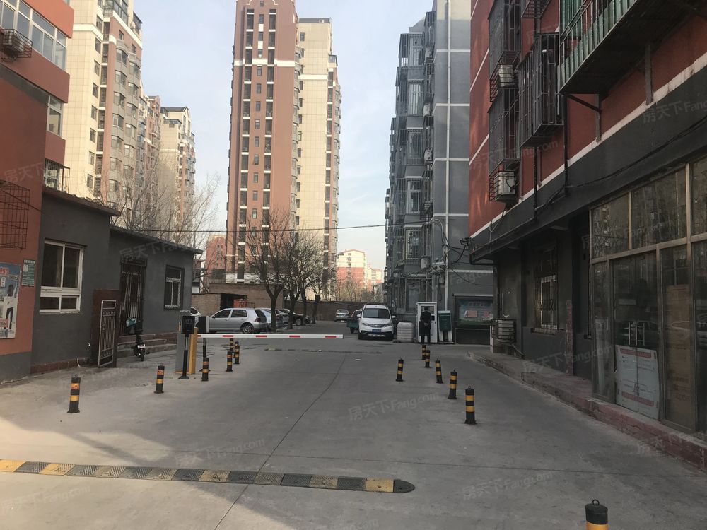 小区相关图