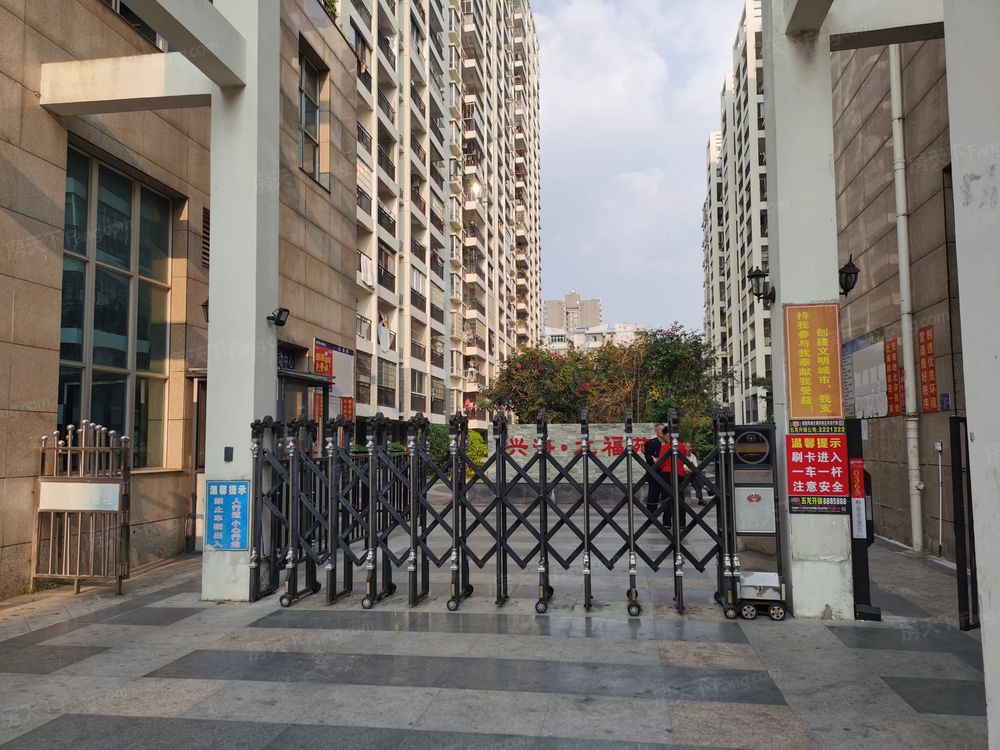 小区相关图