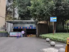 店长推荐 石坪桥商圈 精装两房 拎包入住