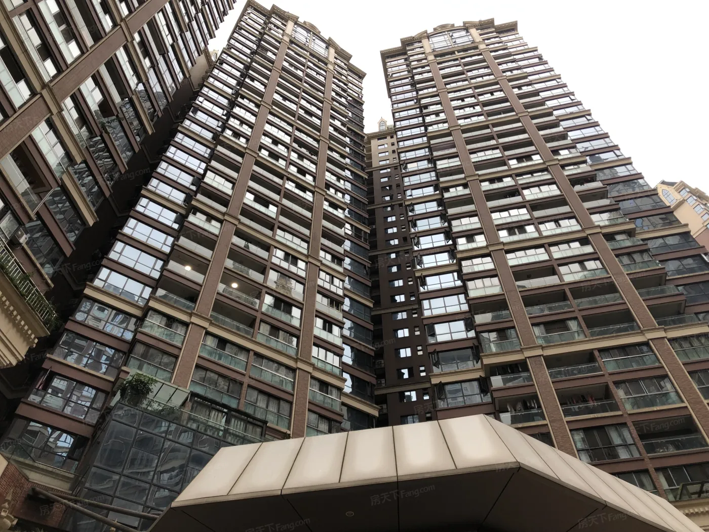 中德英伦联邦a区