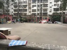 多层一楼 诚心出售 户型方正 看房方便