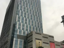 联排别墅,南北通透,小区中心位置,简约风格,可接受置换