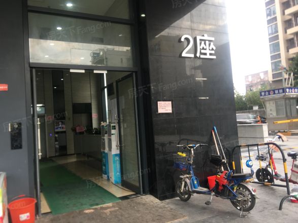 乐趣荟广场实景图