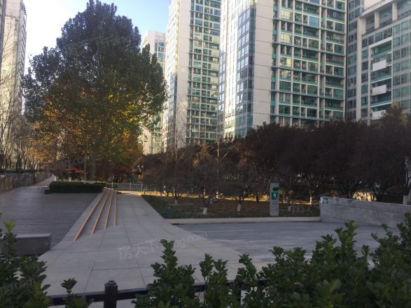 华贸国际公寓商住楼实景图