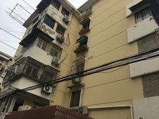 一梯两户,双南厅带窗,房型正气,中间楼层,全天采光