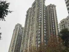 融创伊顿濠庭 3室1厅 东南