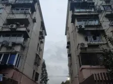 离地铁近,前无遮挡,户型全明,房东诚售