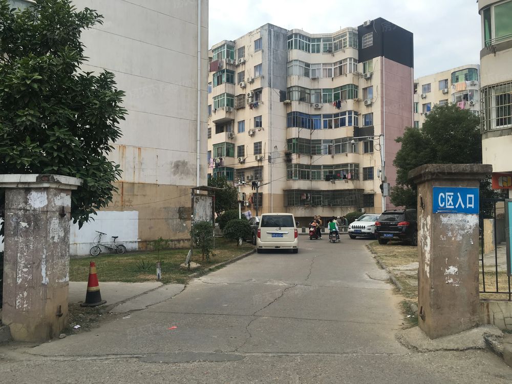 小区相关图