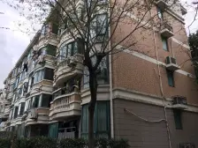 品质小区,稀有放盘,错层设计,动静分离