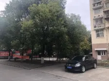 中创旁 中间楼层 精装修 拎包入住